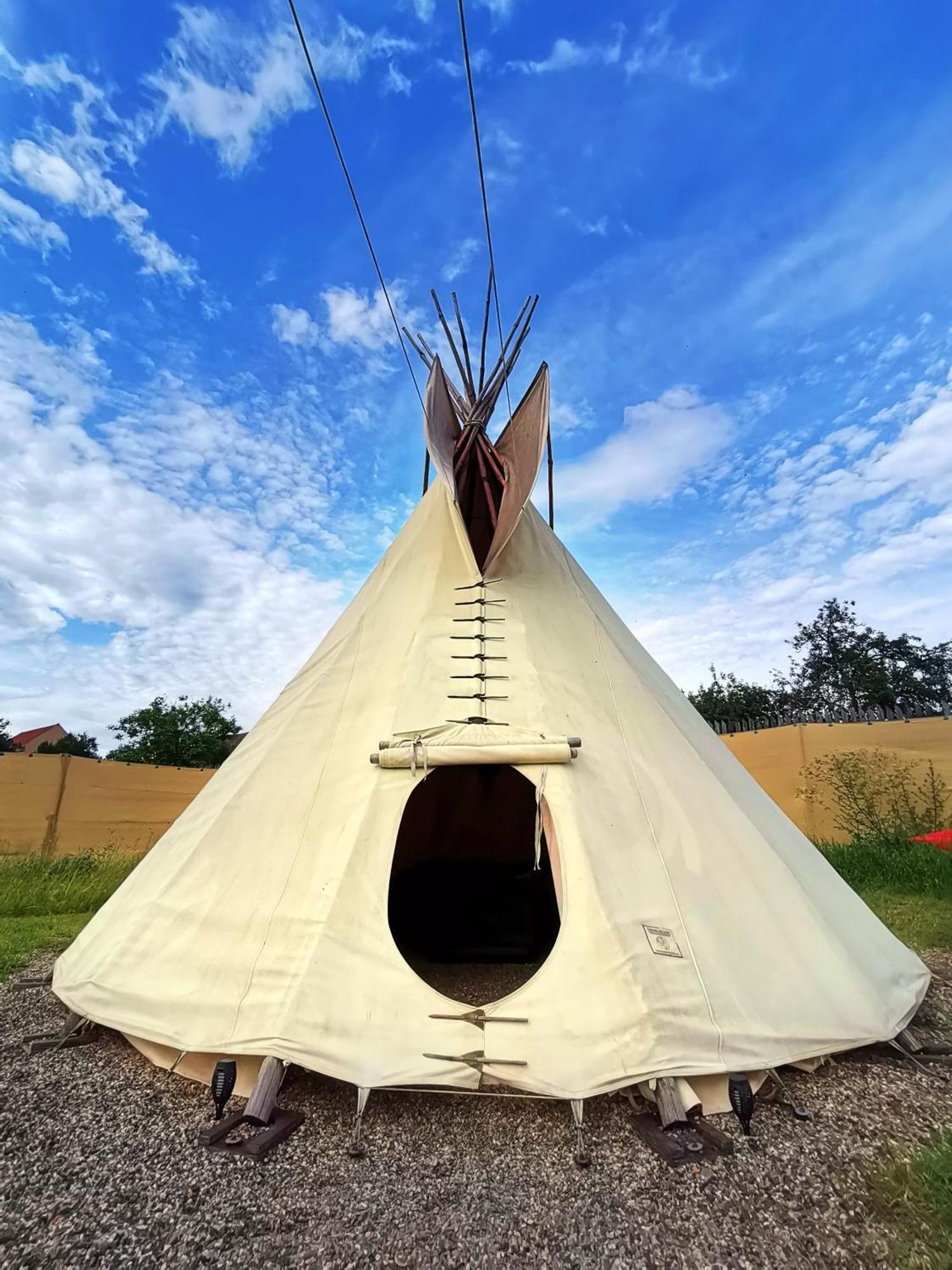 Hotel Teepee Camp Lounky Chodouny Exterior foto